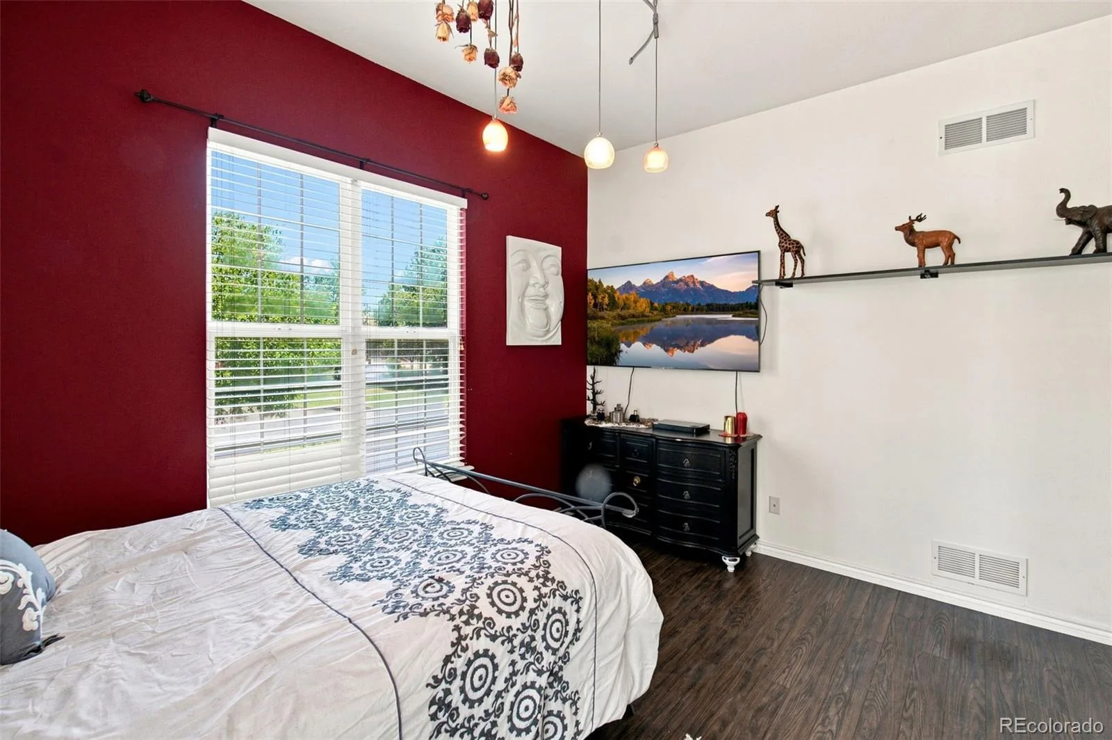 1821 S Ingalls Court Denver CO 80232 | MLS #REC2808850 08202026190645 1600 20