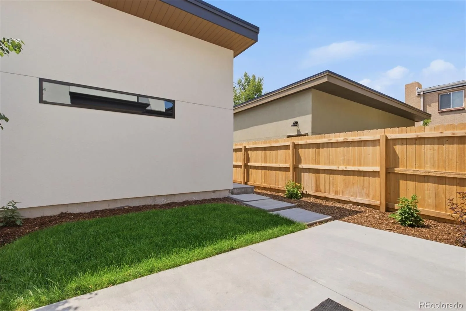 3215 S Sherman Street Englewood CO 80113 MLS #REC2810461 07092026130734 1600 37