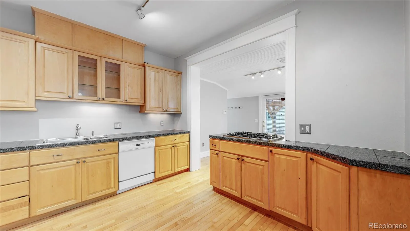 04072026205808 1600 13