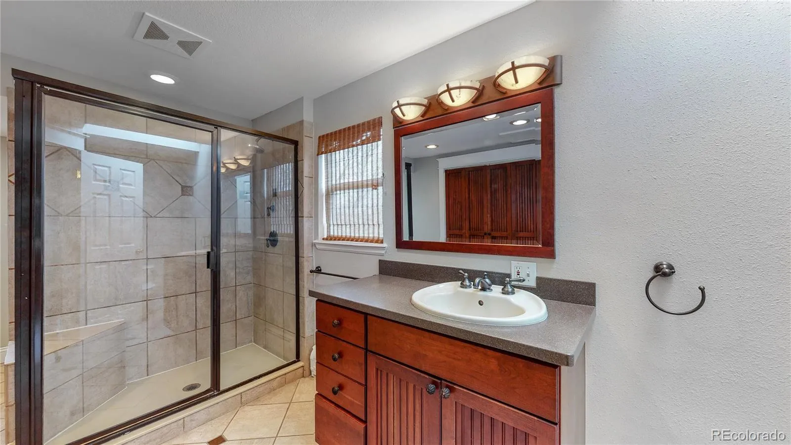 04072026205808 1600 33