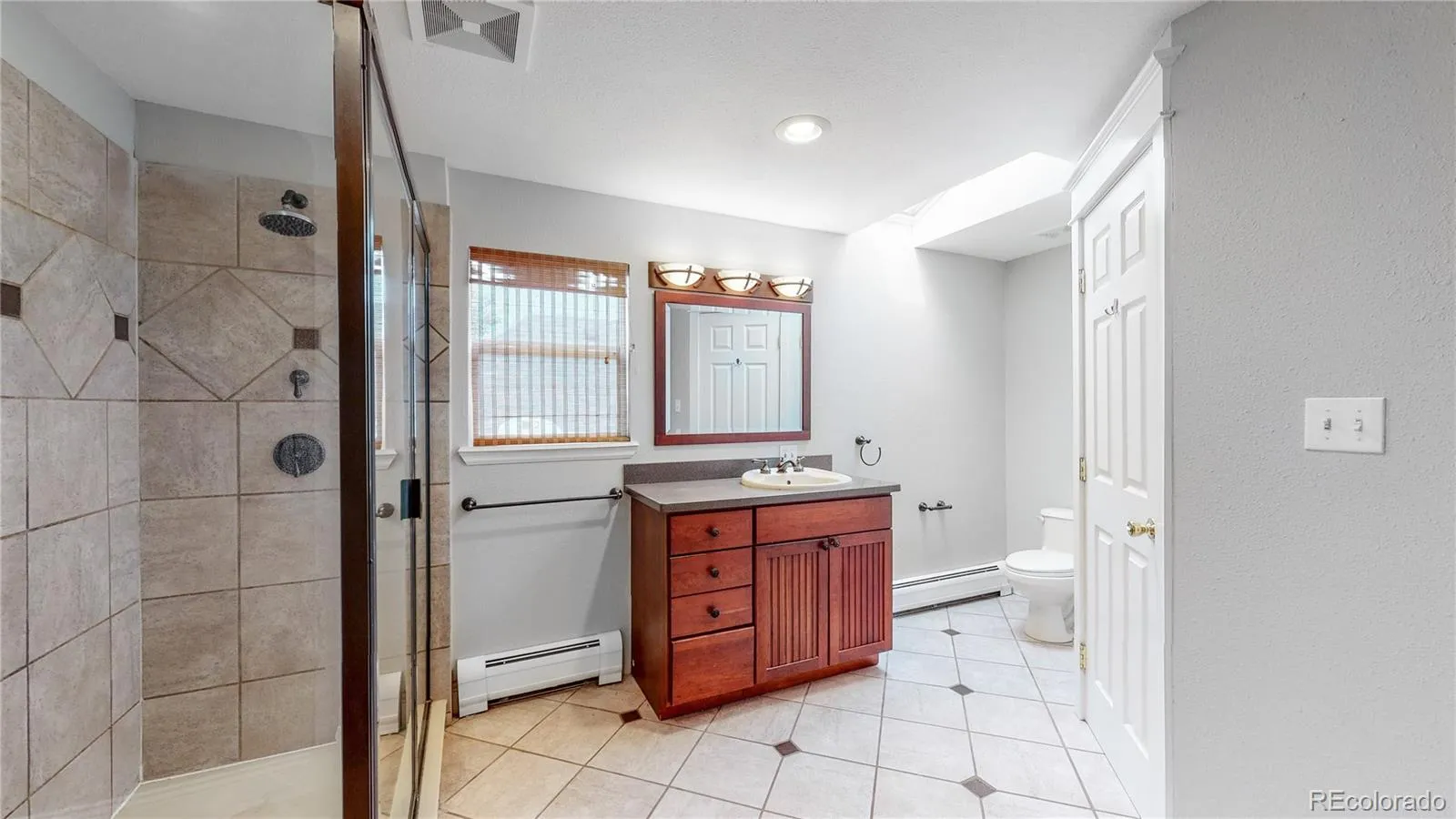 04072026205808 1600 34