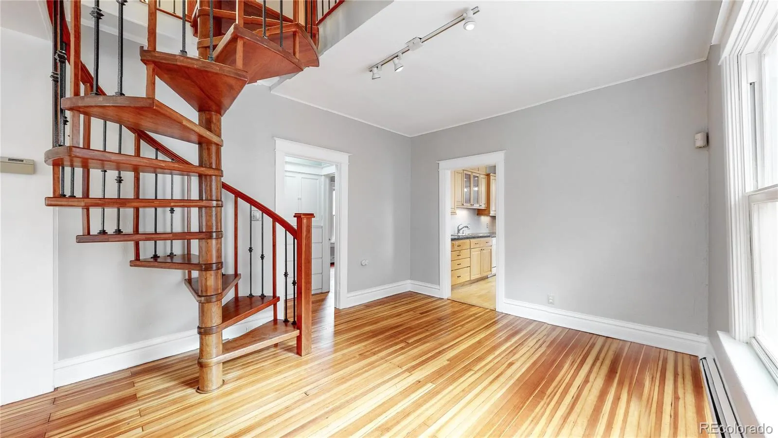 04072026205808 1600 5