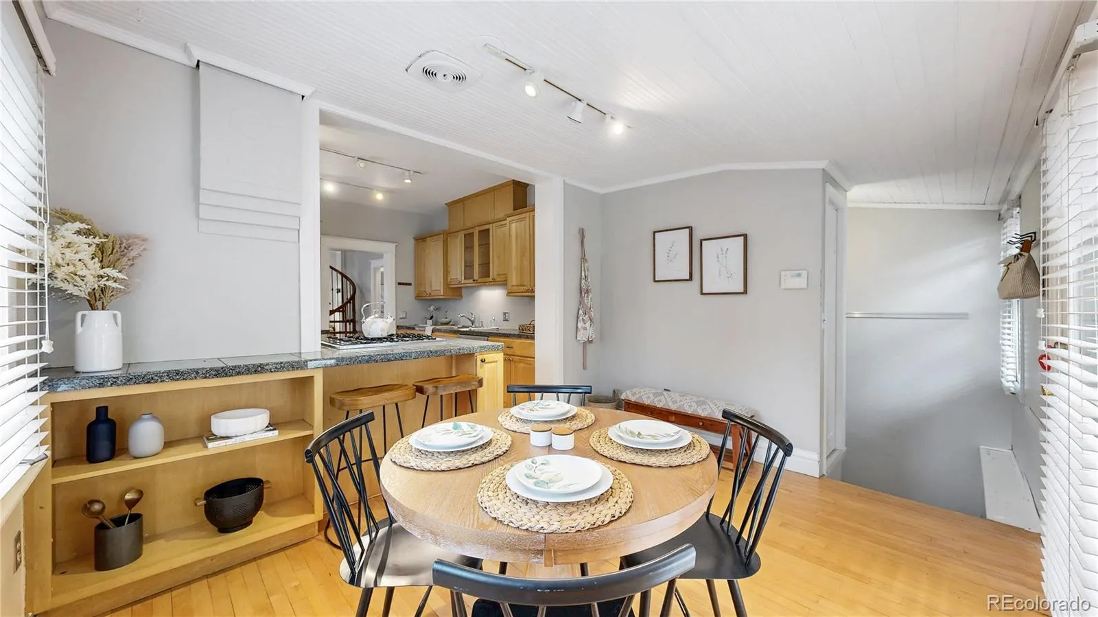 218 S Emerson Street Denver CO 80209 MLS #REC2811818 05222026220021 1600 11