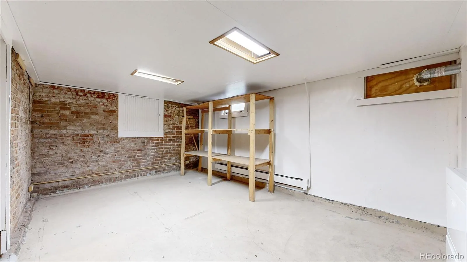 218 S Emerson Street Denver CO 80209 MLS #REC2811818 05222026220021 1600 32