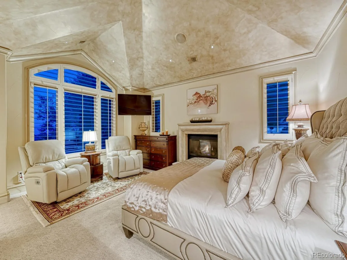 5684 Amber Ridge Drive Castle Pines CO 80108 | MLS #REC2811999 08262026180653 1200 22