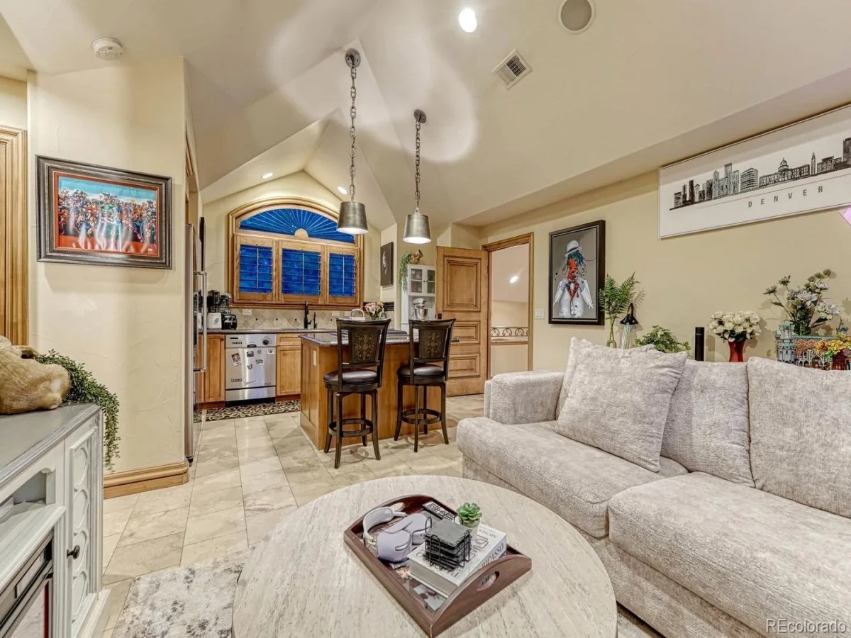 5684 Amber Ridge Drive Castle Pines CO 80108 | MLS #REC2811999 08262026180653 1200 39