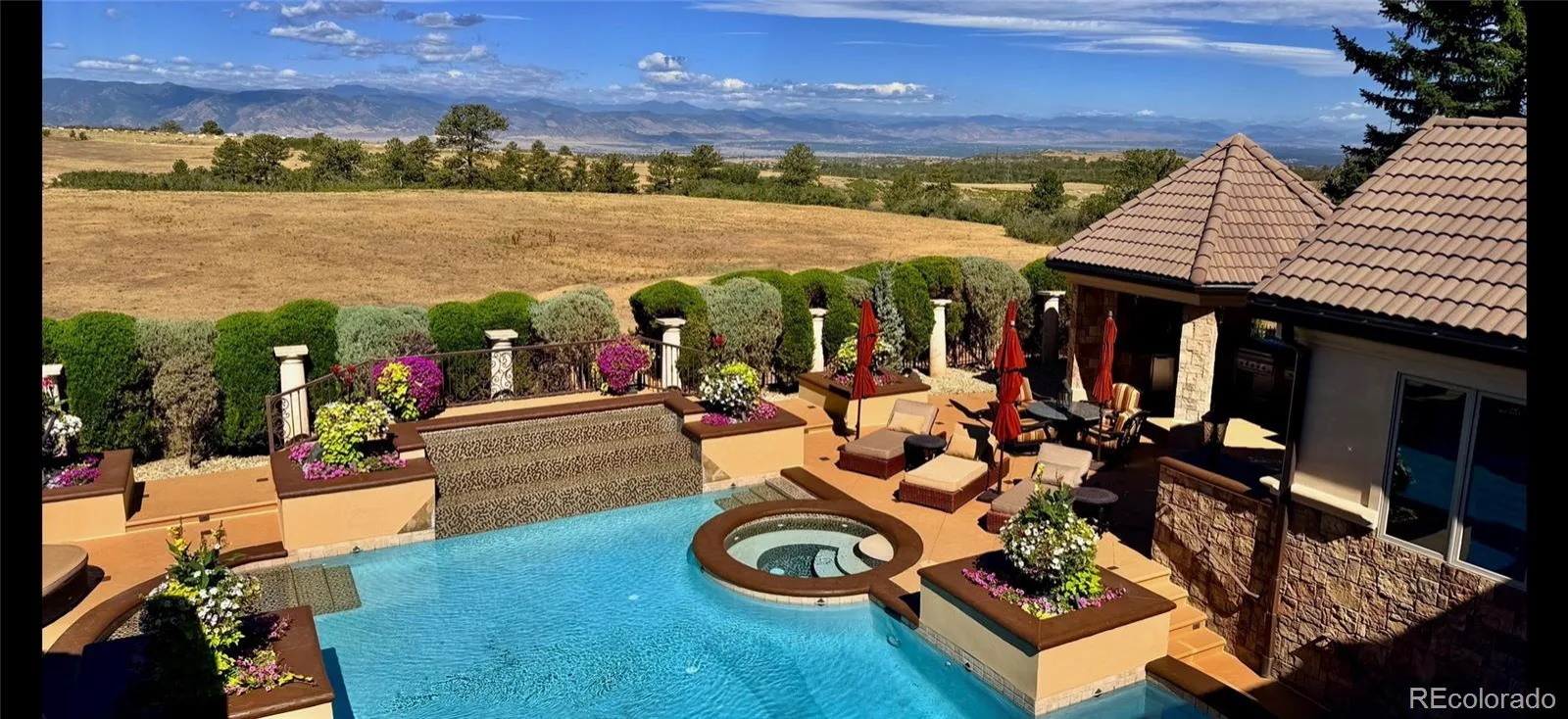 5684 Amber Ridge Drive Castle Pines CO 80108 | MLS #REC2811999 08262026180653 1600 4
