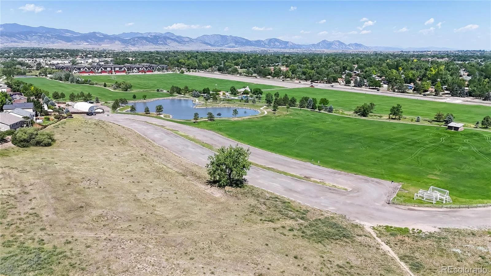 5312 Nelson Street Arvada CO 80002 MLS #REC2813382 07032026192957 1600 48