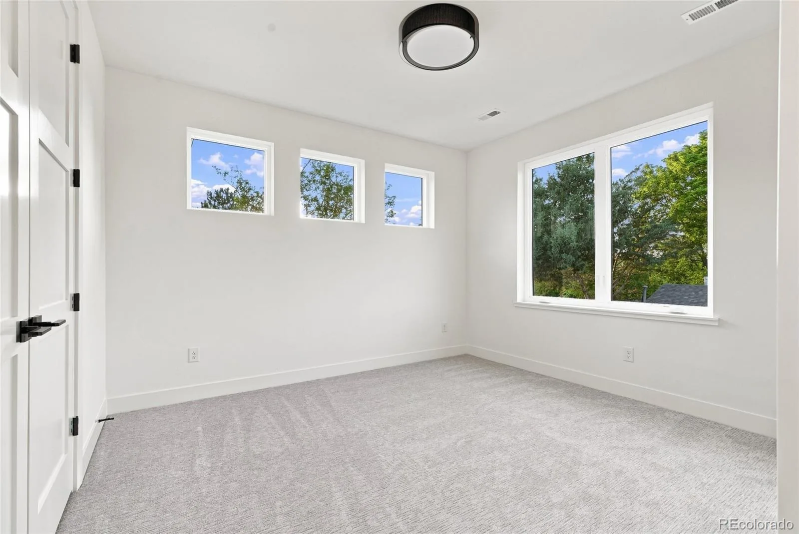 2934 S Bellaire Street Denver CO 80222 | MLS #REC2814290 08072026212524 1600 25