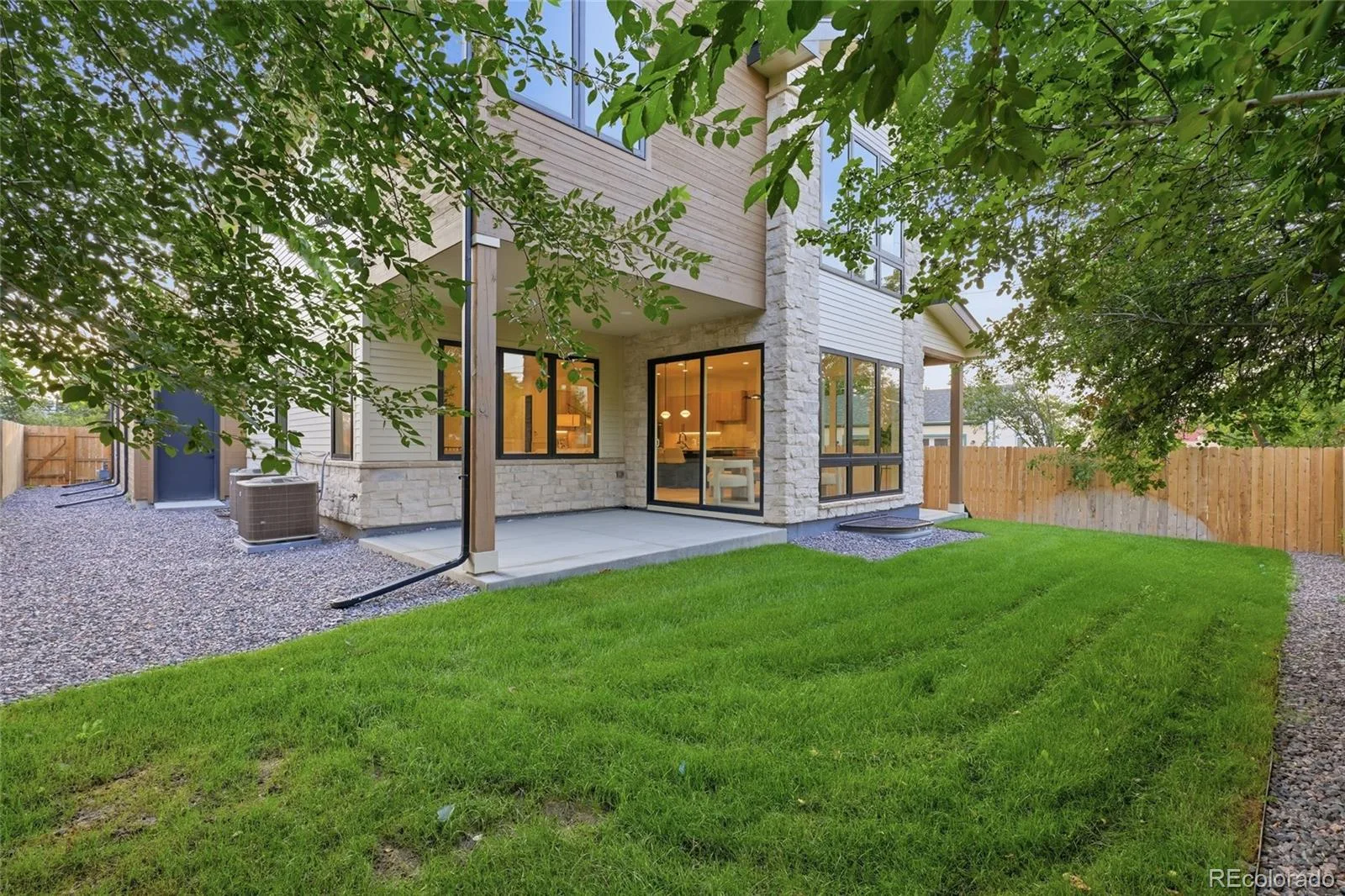 2934 S Bellaire Street Denver CO 80222 | MLS #REC2814290 08072026212524 1600 39