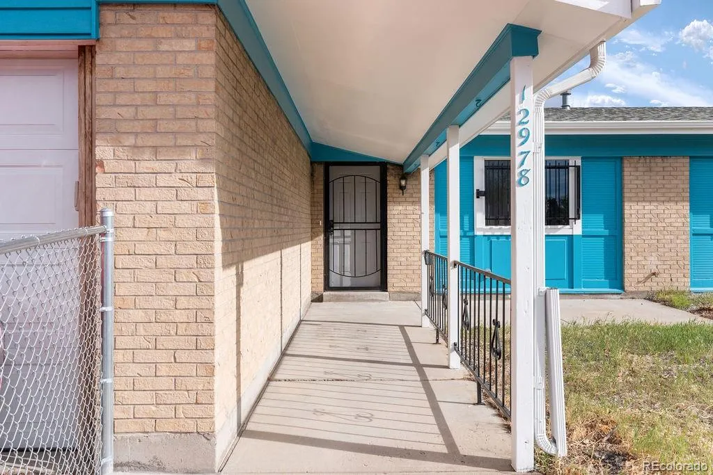 12978 E Elgin Drive Denver CO 80239 MLS #REC2814582 05132026213622 1024 11