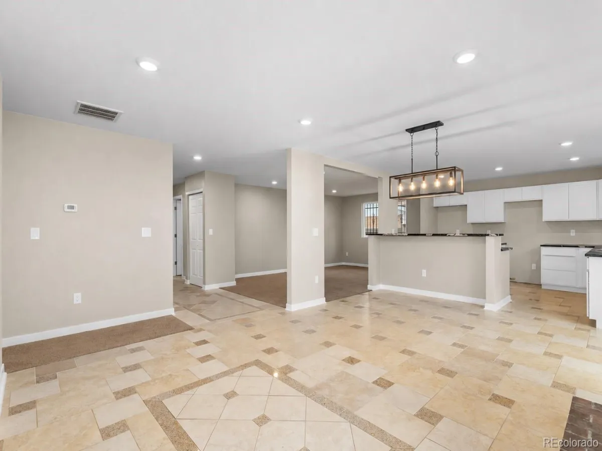 12978 E Elgin Drive Denver CO 80239 MLS #REC2814582 05132026213622 1200 4
