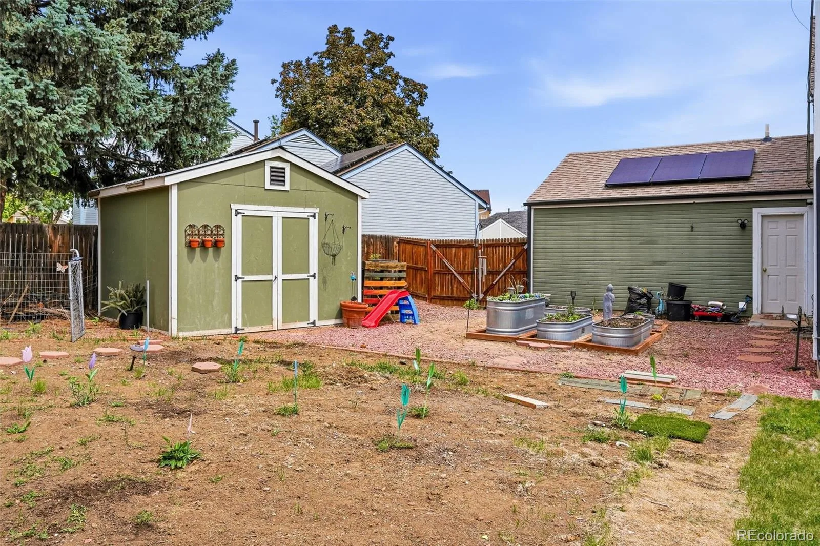 711 S Granby Circle Aurora CO 80012 | MLS #REC2814826 08162026202205 1600 21