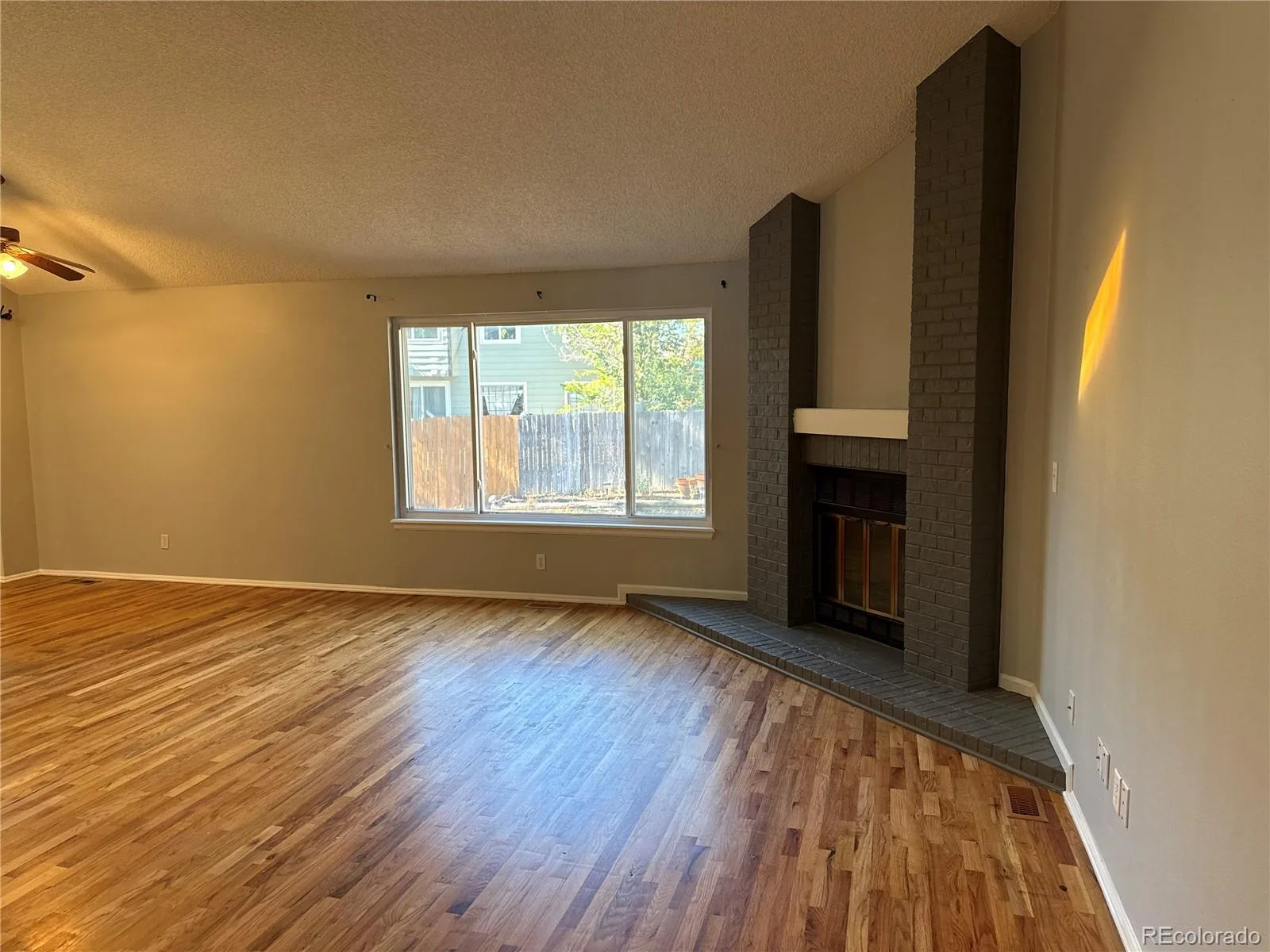 711 S Granby Circle Aurora CO 80012 | MLS #REC2814826 08162026202205 1600 4