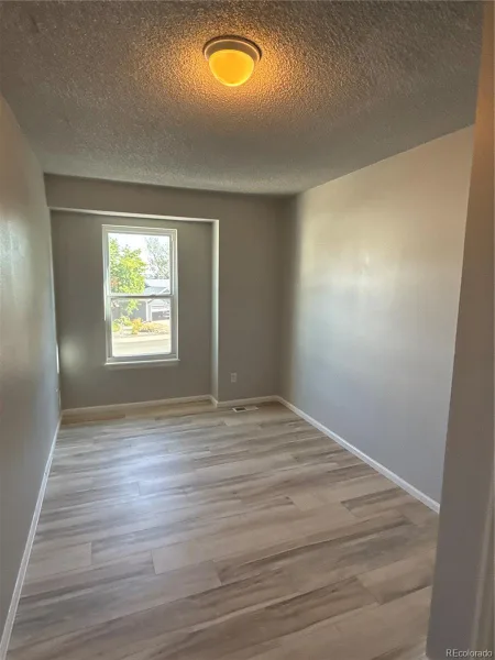 711 S Granby Circle Aurora CO 80012 | MLS #REC2814826 08162026202205 800 16
