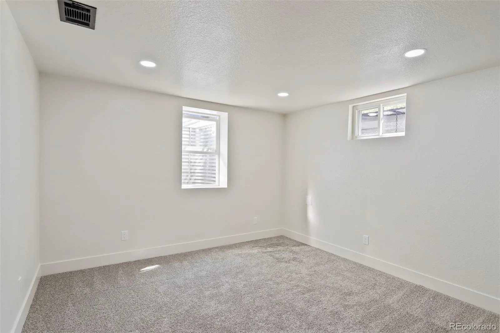 1350 S Allison Street Denver CO 80232 | MLS #REC2815770 08272026163450 1600 27