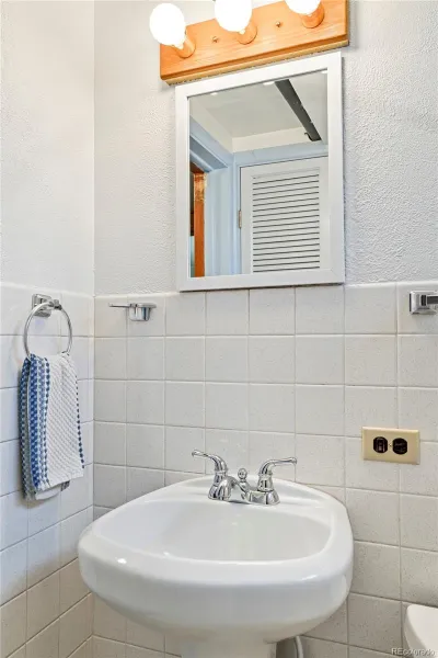 1150 Ivanhoe Street Denver CO 80220 MLS #REC2819000 05272026132551 800 23
