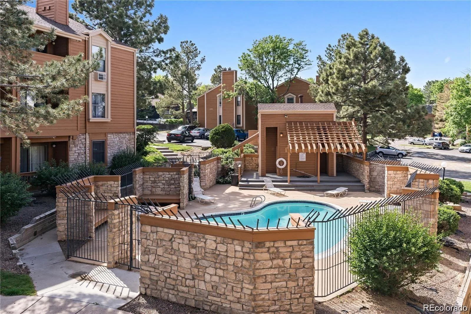4274 S Salida Way #2 Aurora CO 80013 | MLS #REC2819428 10102026060505 1600 14