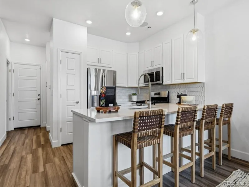 17203 W 91st Lane Arvada CO 80007 | MLS #REC2819569 08282026144802 800 1