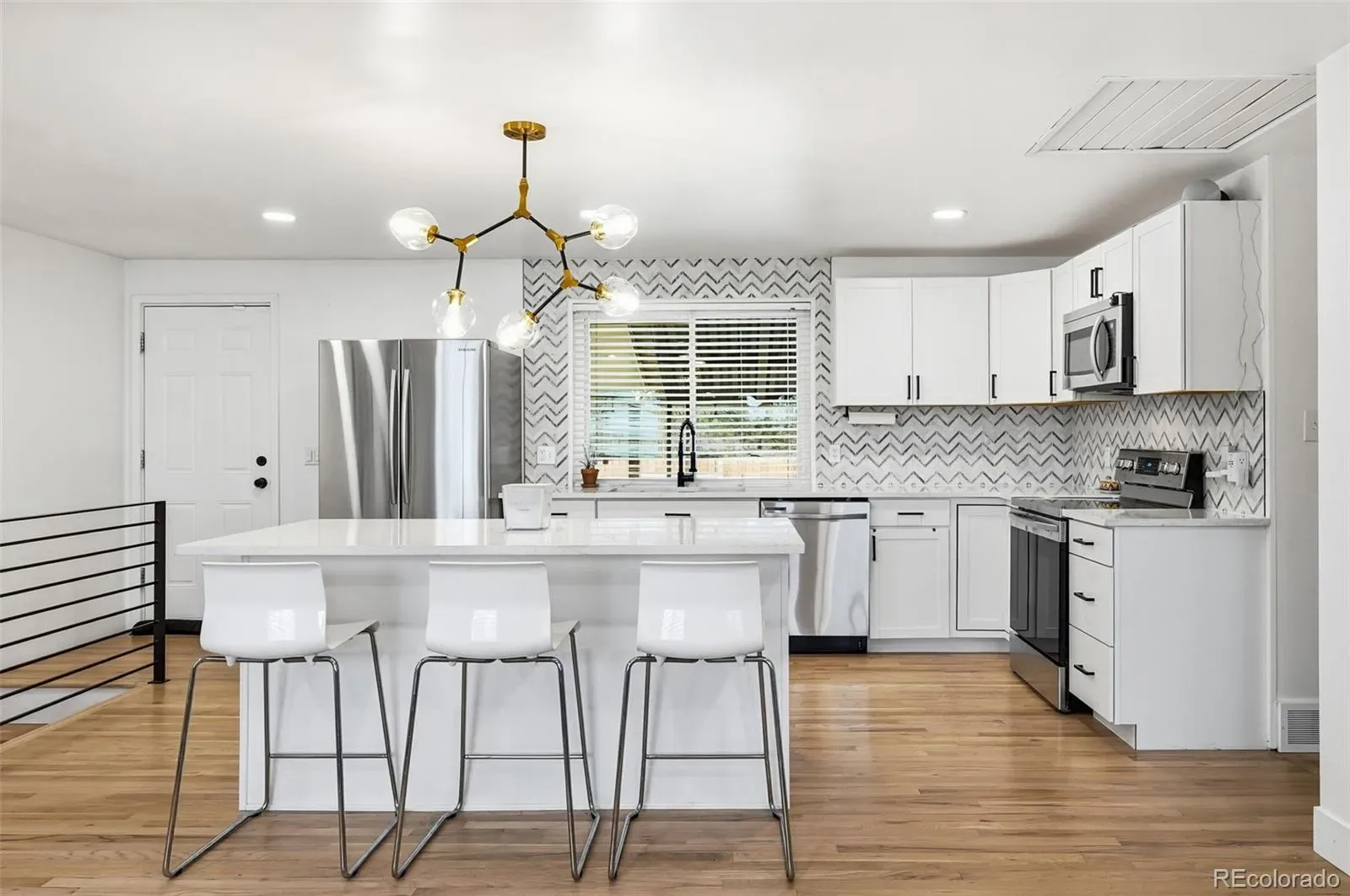 03202026170330 1600 3