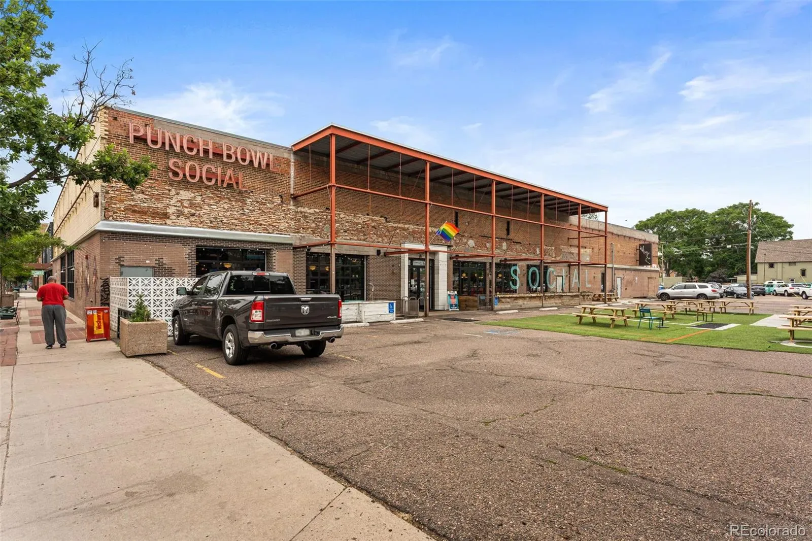 03202026170330 1600 33