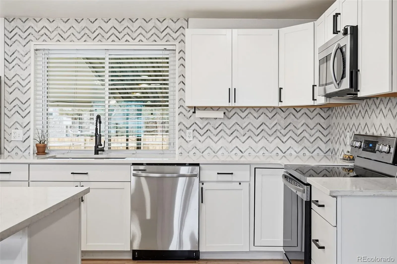 03202026170330 1600 4