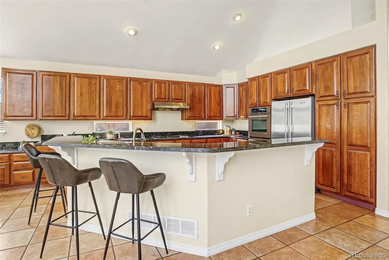 03292026222032 1600 10