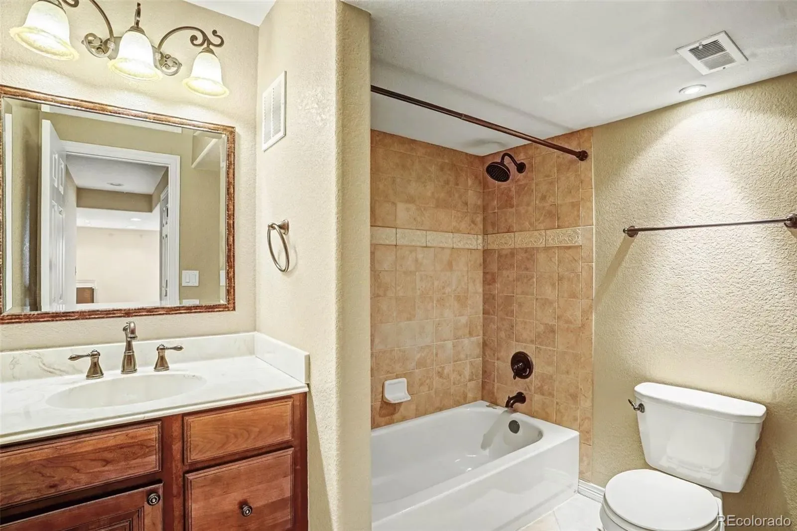 03292026222032 1600 37