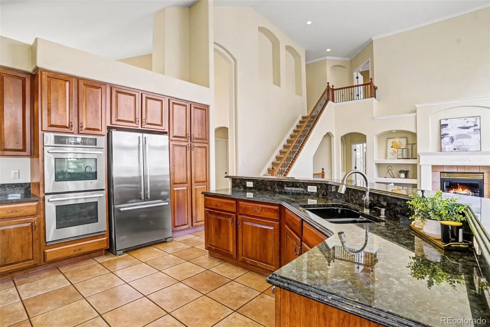 03292026222032 1600 8