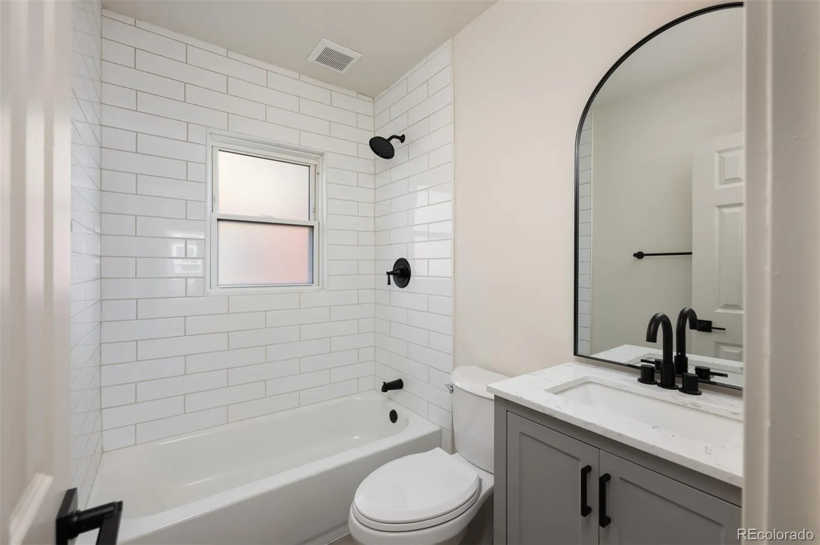 2056 S Lincoln Street Denver CO 80210 MLS #REC2821914 05132026205131 1600 9