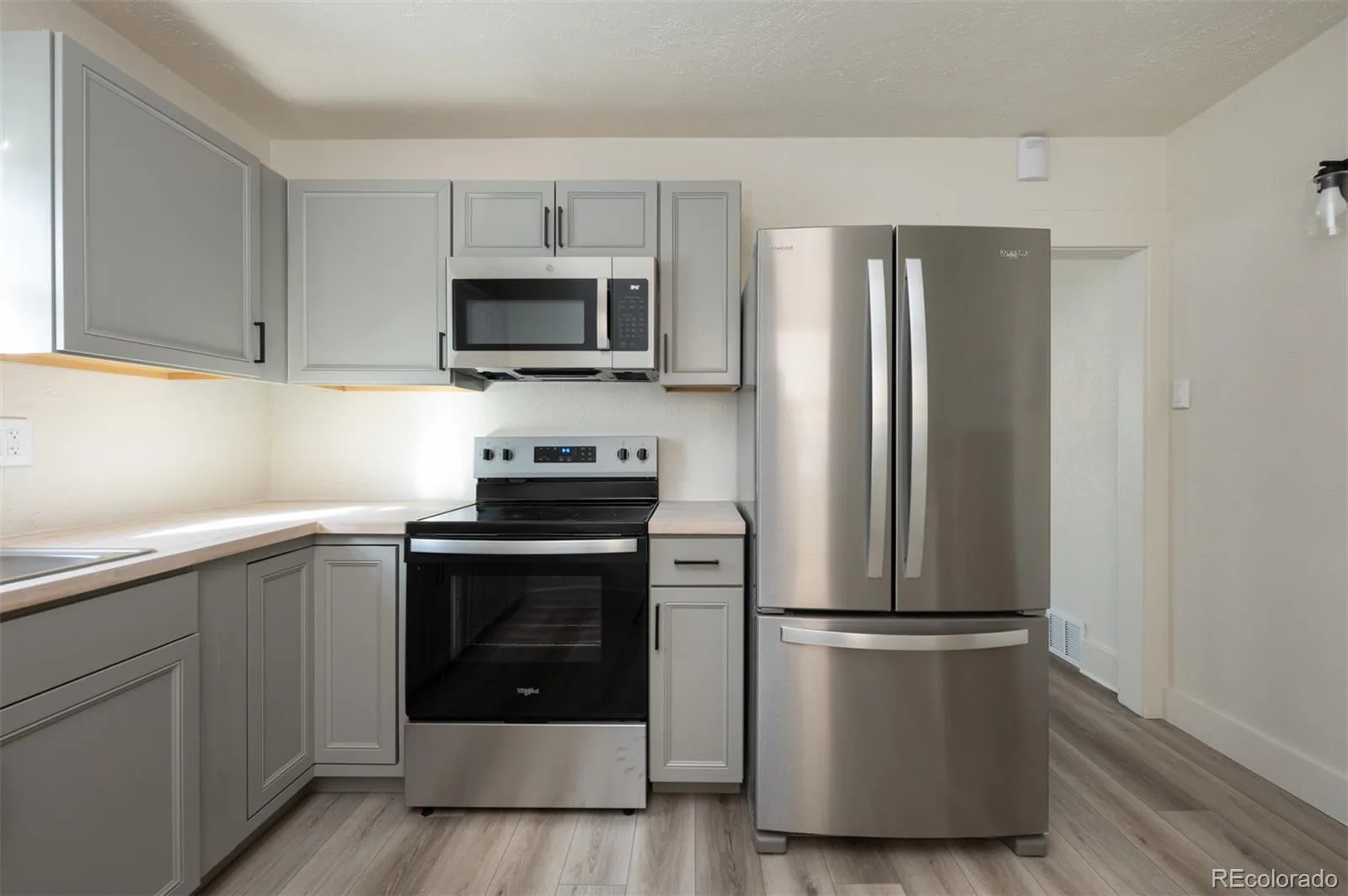 2056 S Lincoln Street Denver CO 80210 MLS #REC2821914 06242026225606 1600 6