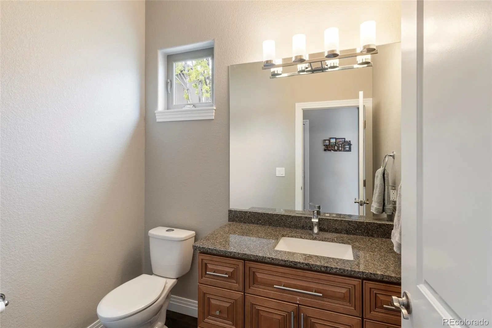1131 S Balsam Court Lakewood CO 80232 | MLS #REC2822357 08132026070456 1600 16