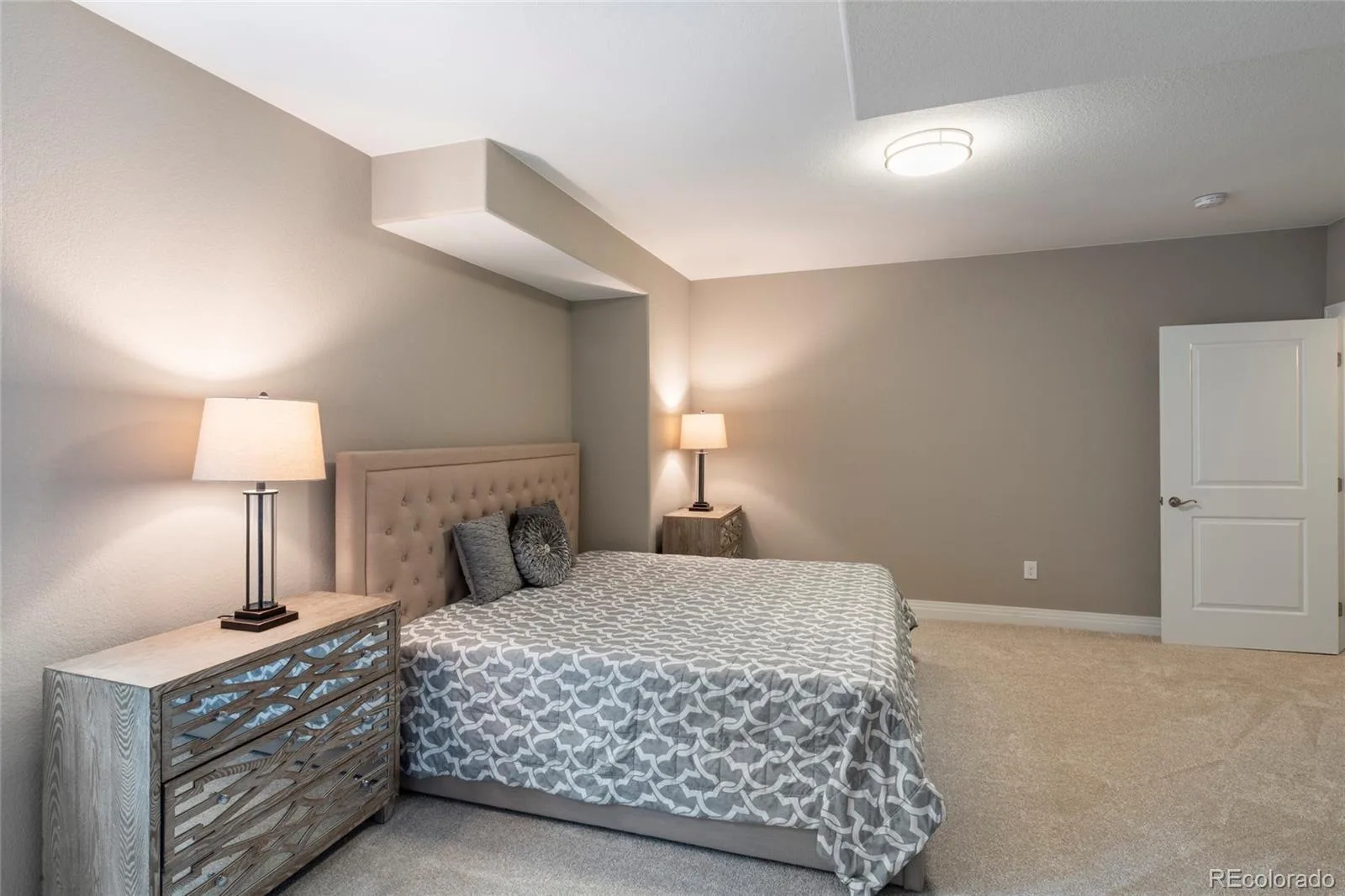 1131 S Balsam Court Lakewood CO 80232 | MLS #REC2822357 08132026070456 1600 29