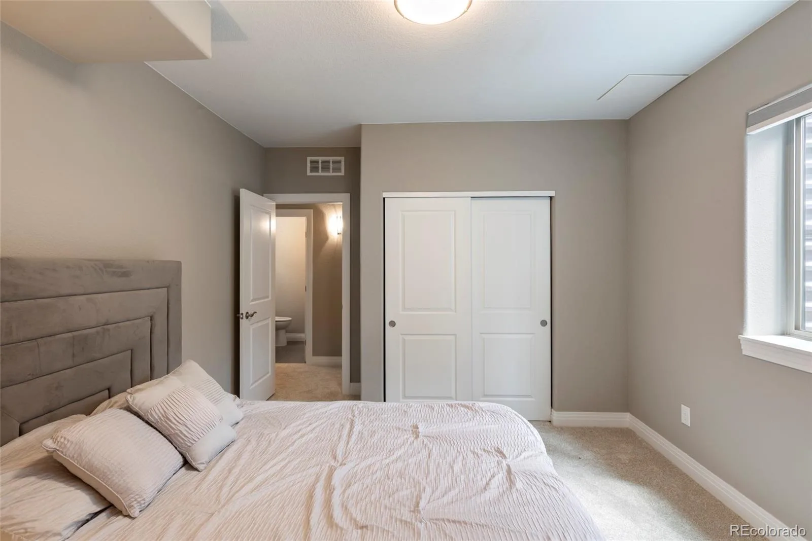 1131 S Balsam Court Lakewood CO 80232 | MLS #REC2822357 08132026070456 1600 38