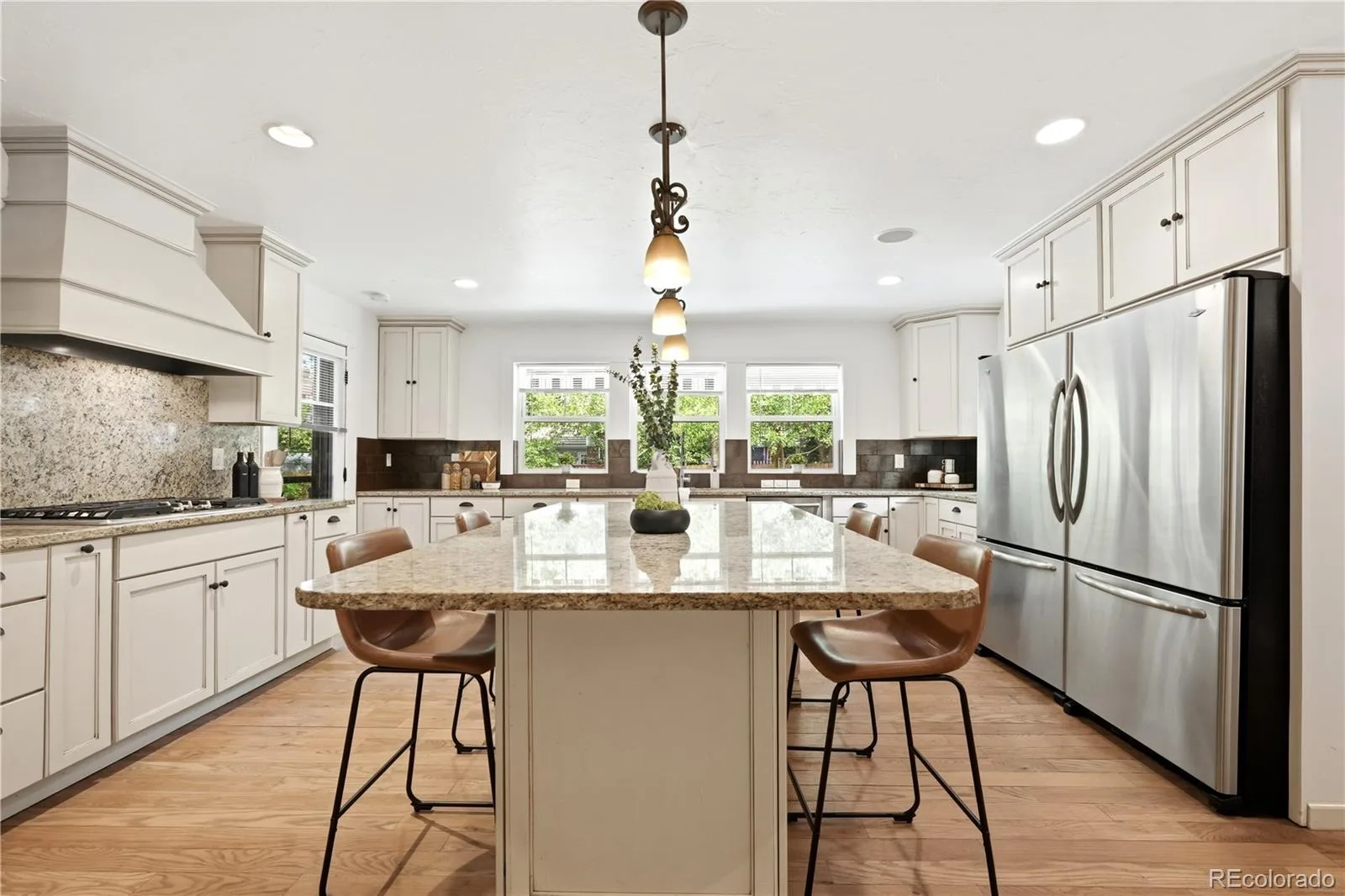 5000 S Chester Street Greenwood Village CO 80111 MLS #REC2822549 06162026015359 1600 0