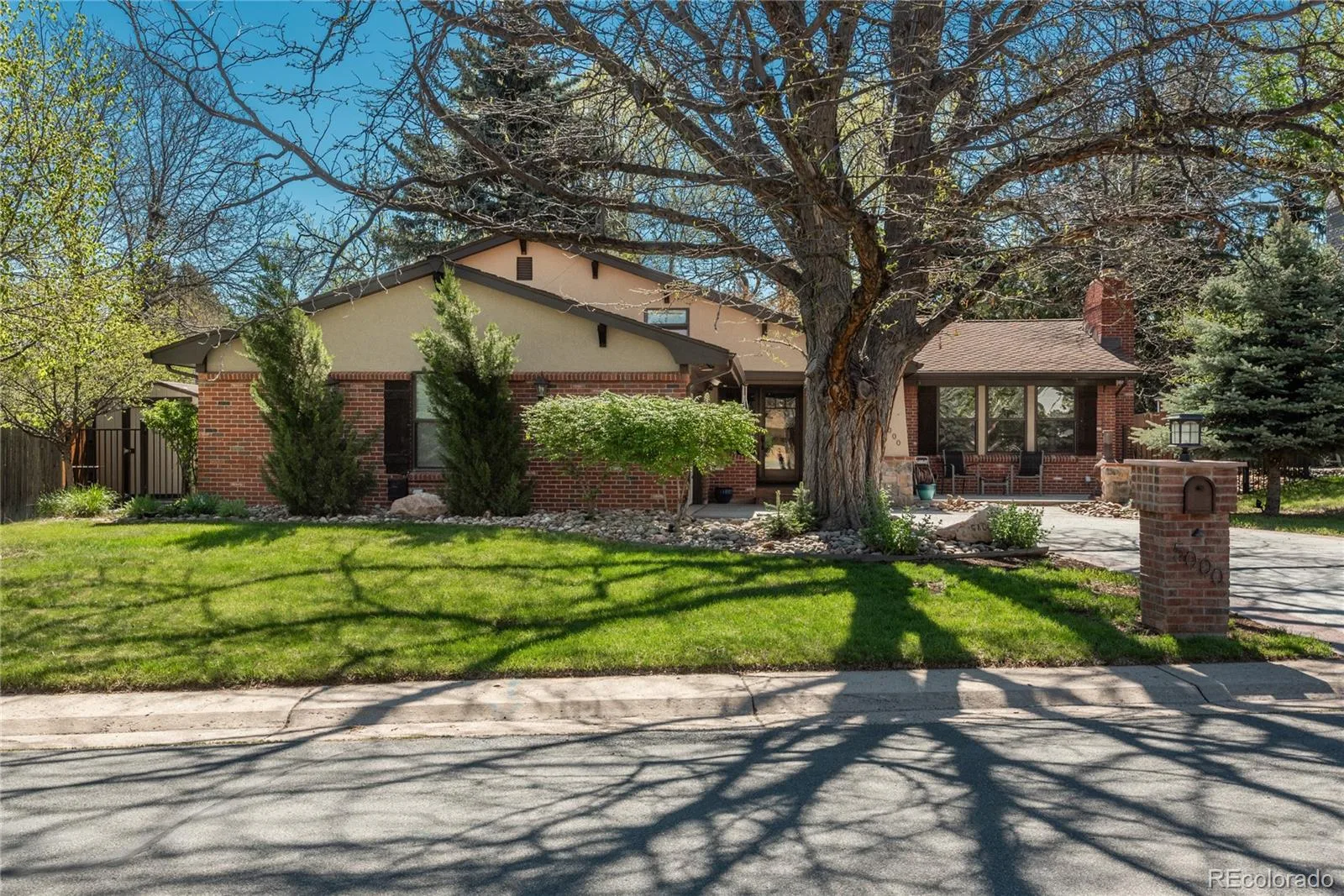5000 S Chester Street Greenwood Village CO 80111 MLS #REC2822549 06162026015359 1600 13