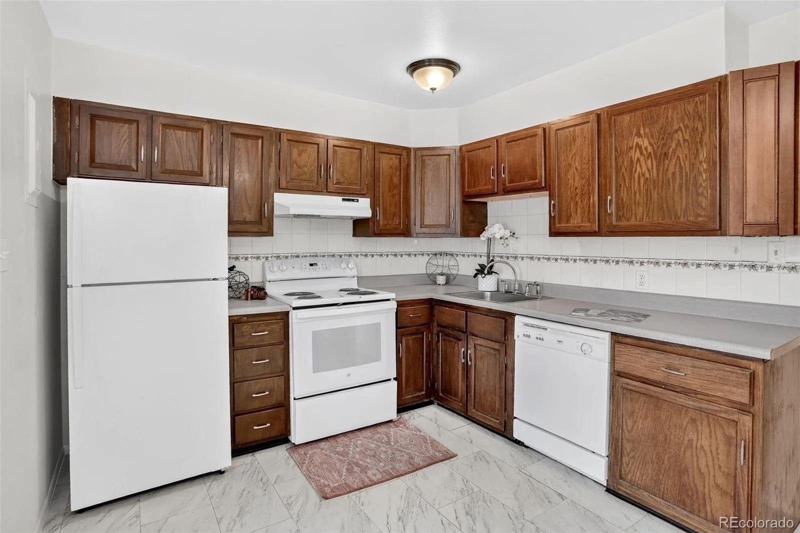 956 S Iola Street Aurora CO 80012 | MLS #REC2823055 10052026161947 1600 15