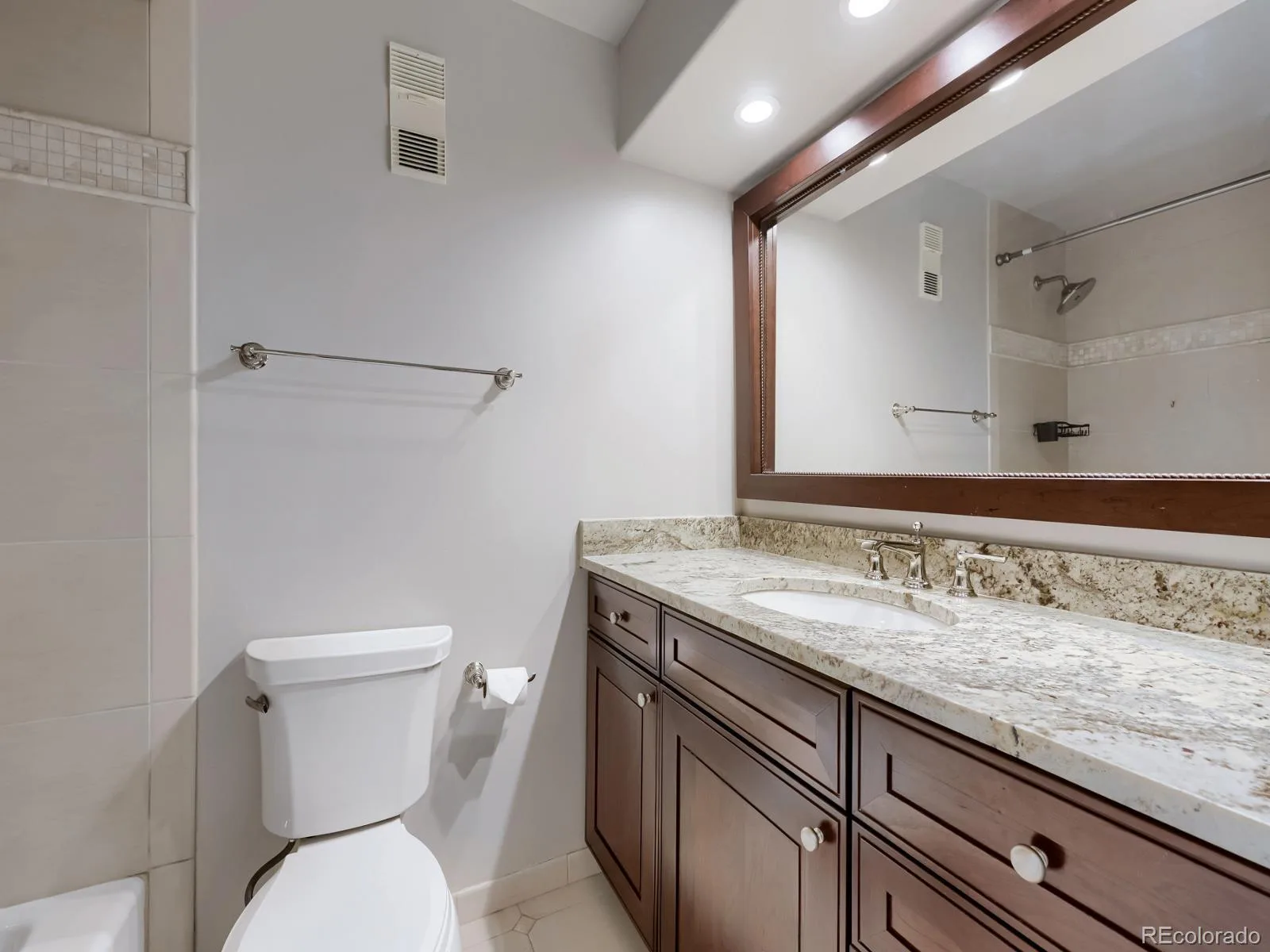 1625 Larimer Street #2003 Denver CO 80202 MLS #REC2824645 05292026154101 1600 17