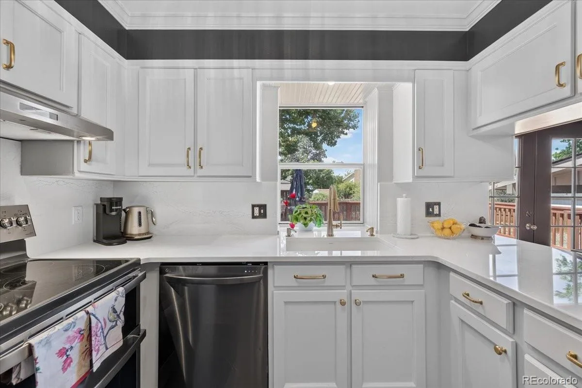 8117 S Lamar Court Littleton CO 80128 | MLS #REC2824851 08202026164608 1200 15