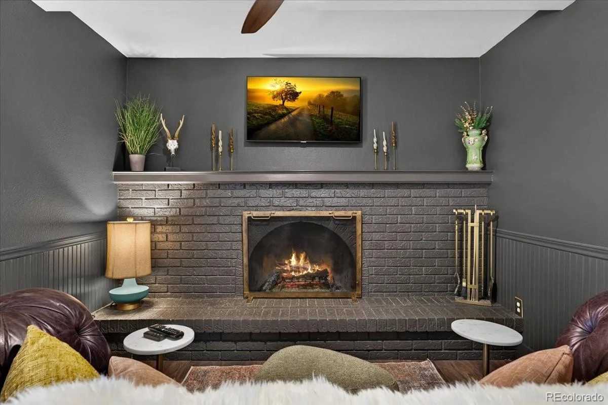 8117 S Lamar Court Littleton CO 80128 | MLS #REC2824851 08202026164608 1200 23