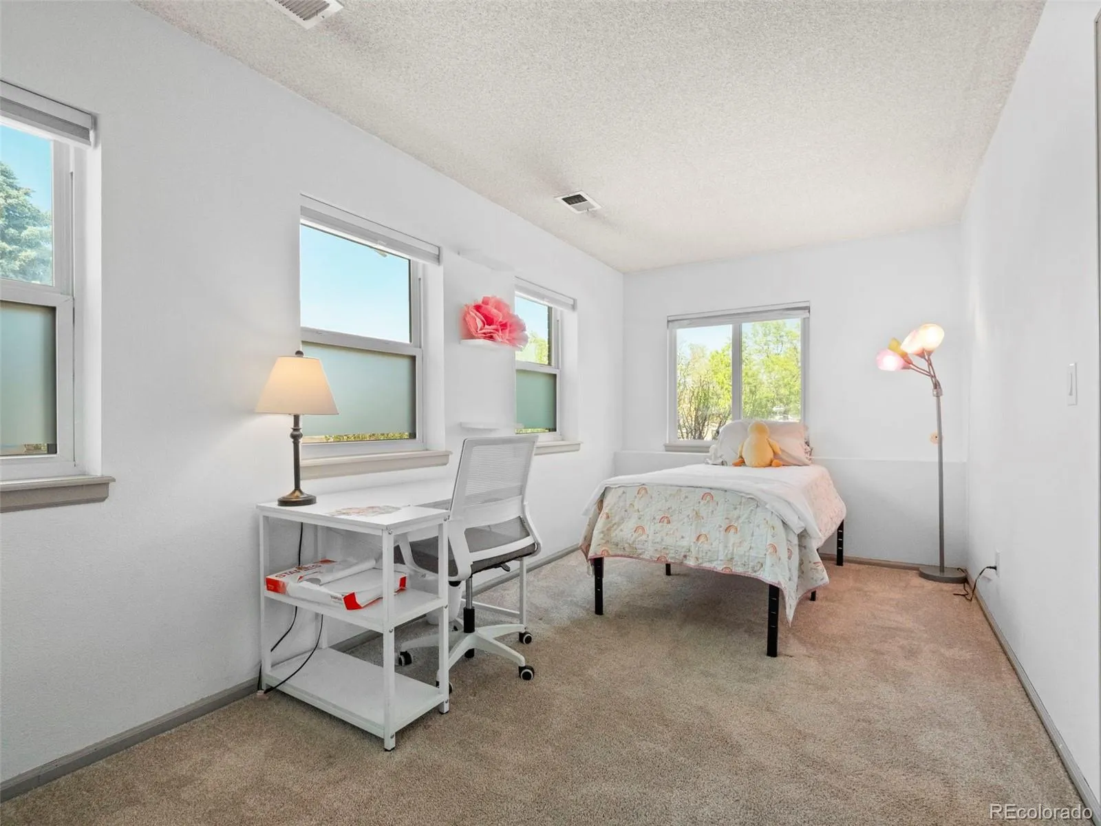 4594 Granby Way Denver CO 80239 MLS #REC2825677 05202026200246 1600 15