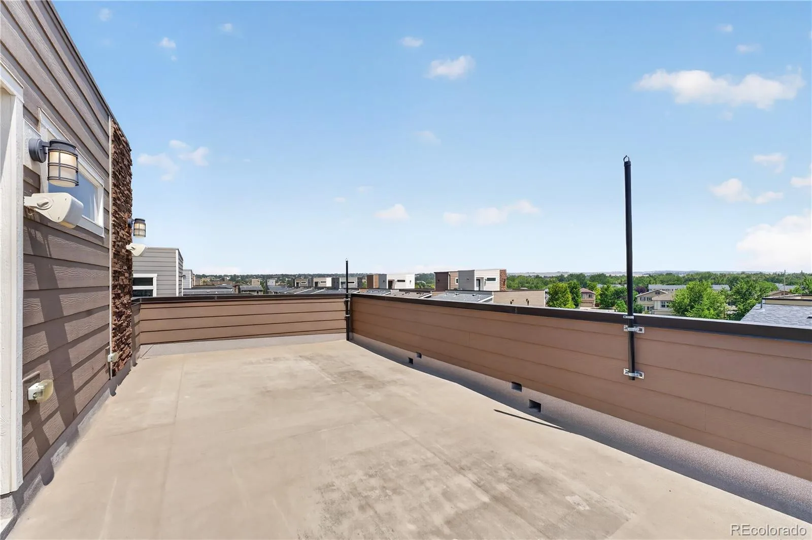15771 E Broncos Place Englewood CO 80112 | MLS #REC2828129 08112026231701 1600 29