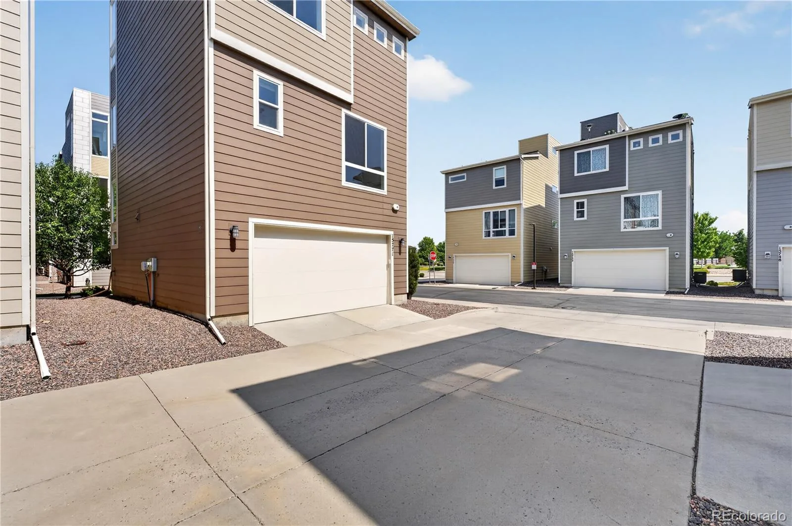 15771 E Broncos Place Englewood CO 80112 | MLS #REC2828129 08112026231701 1600 33