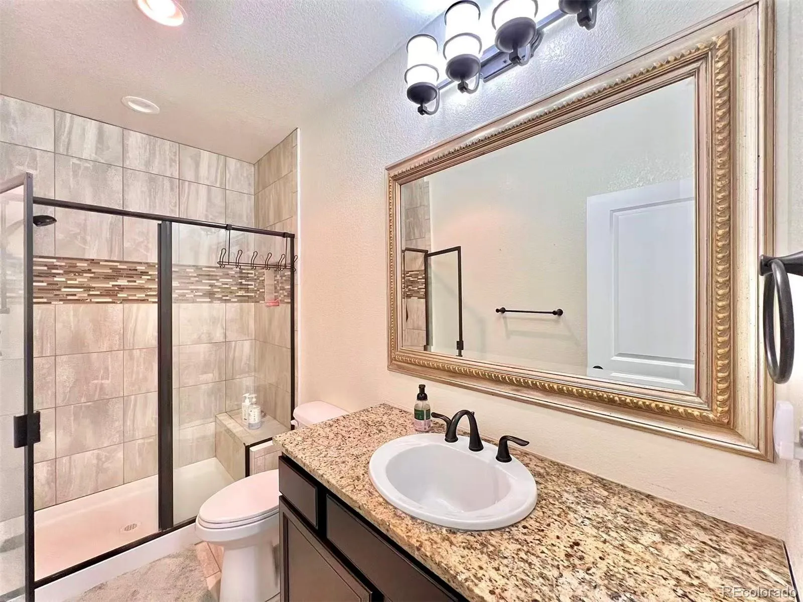 04212026011026 1600 20