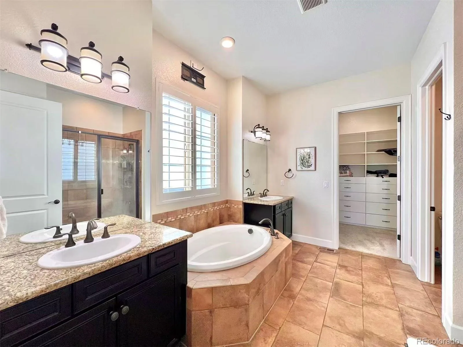 10615 Montecito Drive Lone Tree CO 80124 MLS #REC2828585 06052026064525 1600 14