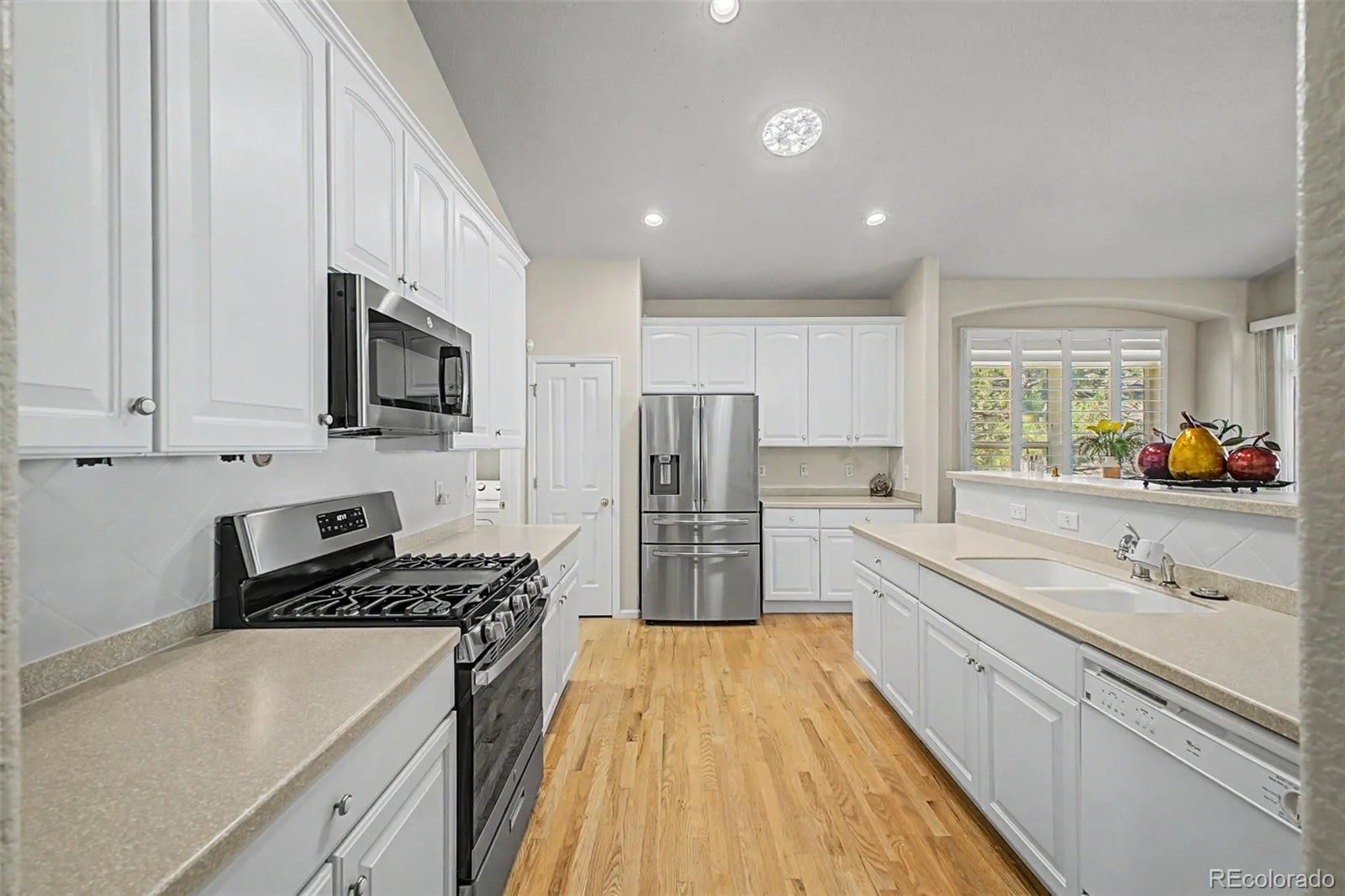 08302026191510 1600 10