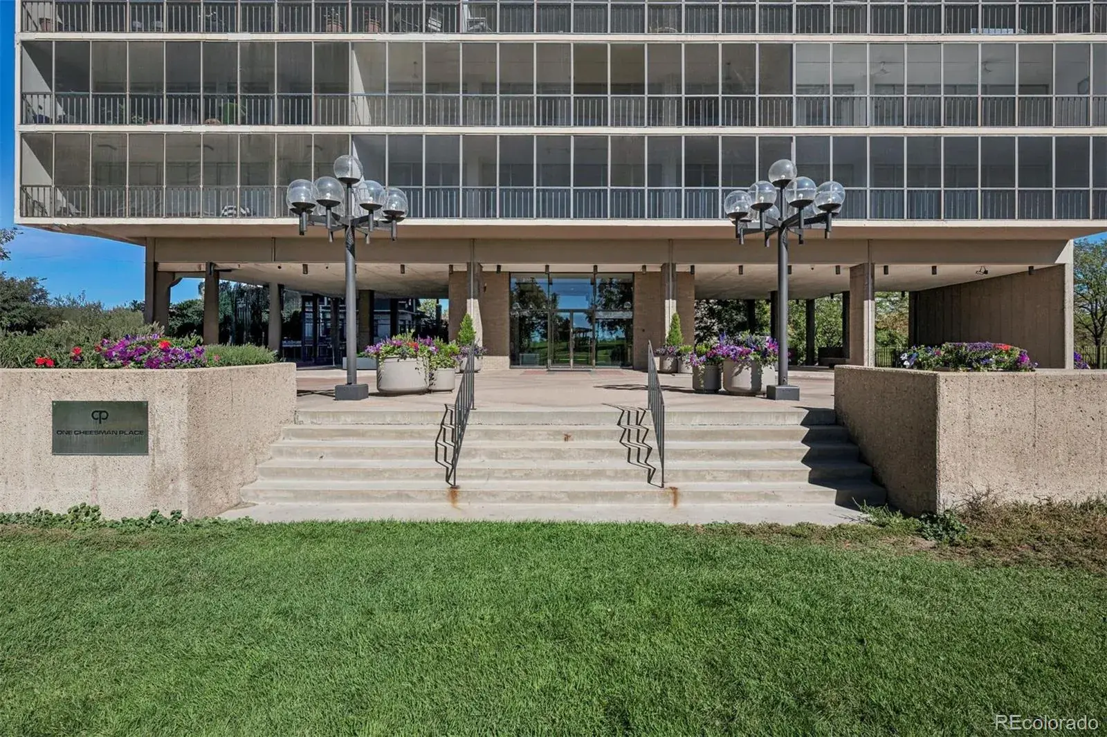 10282025035233 1600 19