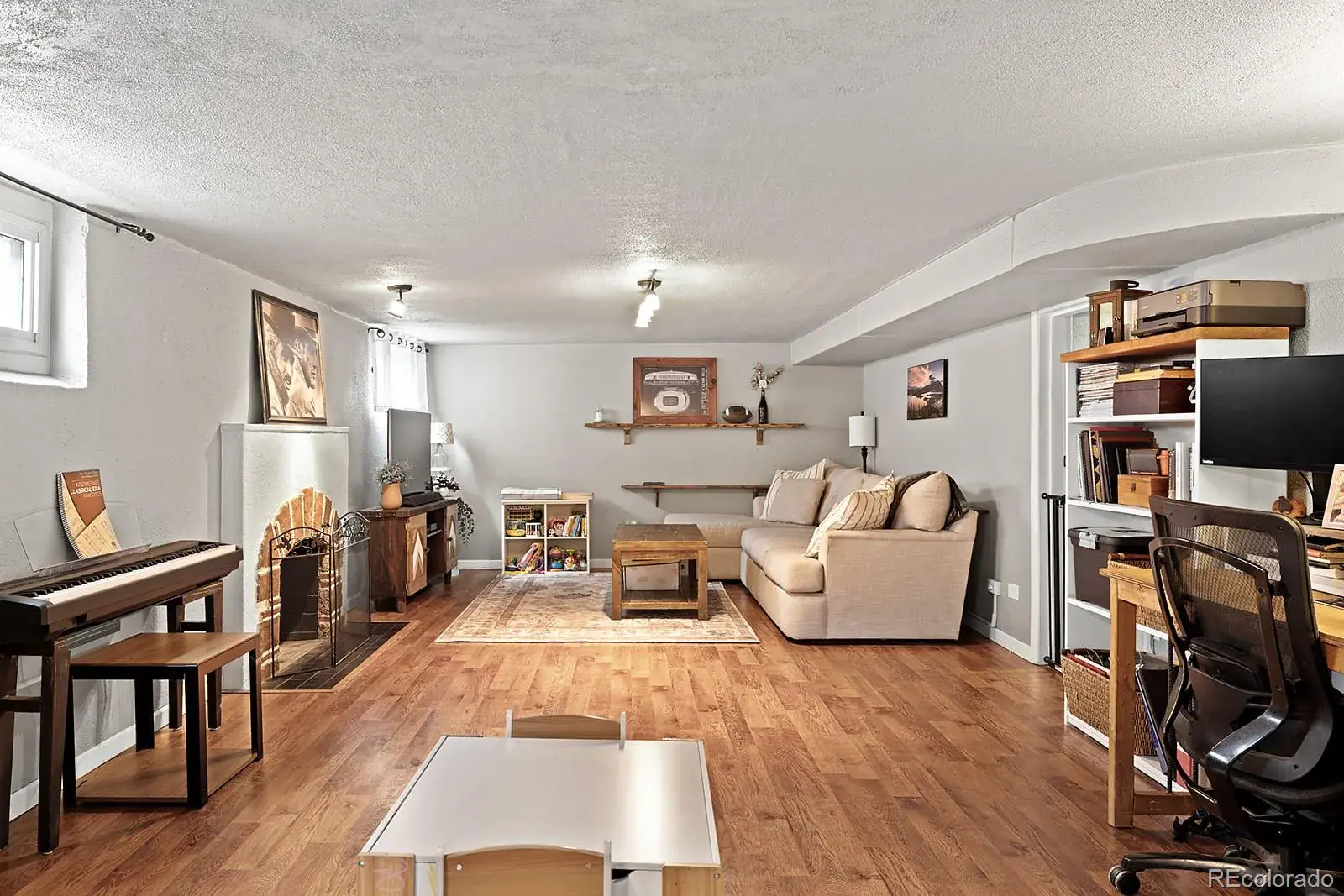 03062026074315 1600 19