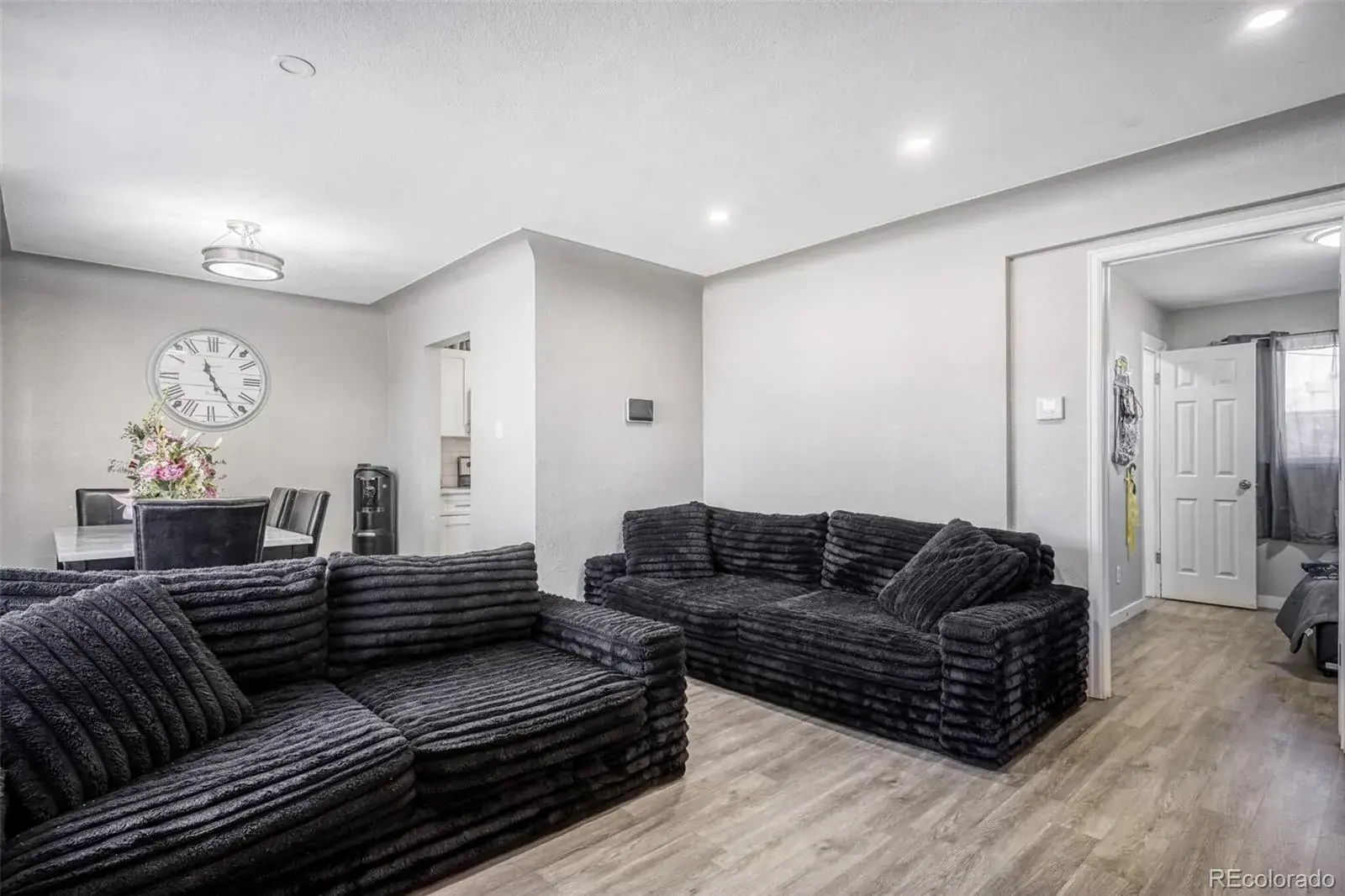 02202026220401 1600 5