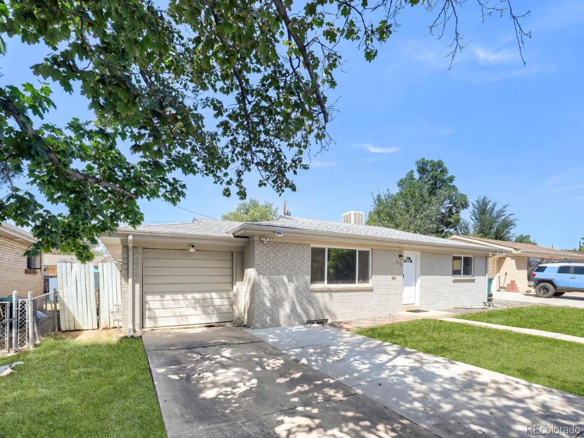 1545 S Chase Court Lakewood CO 80232 | MLS #REC2832252 08282026214521 1200 2